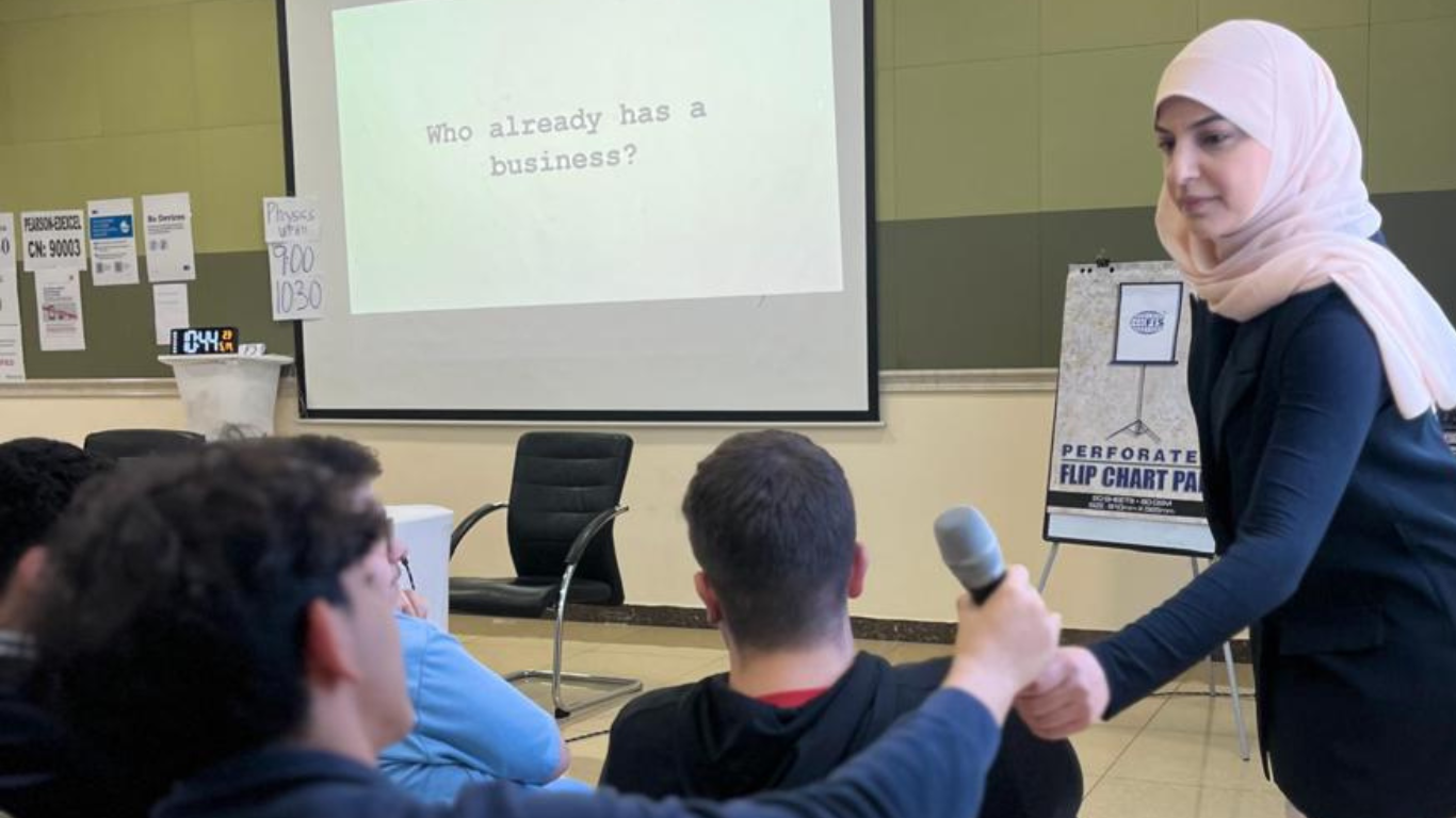 Entrepreneurship presentation engagement